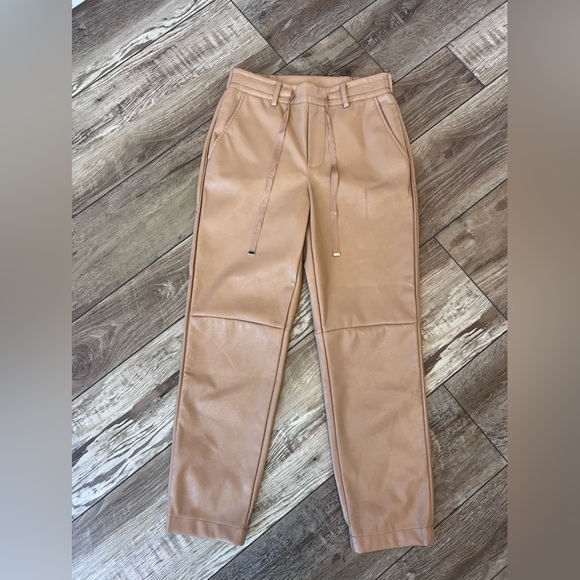 CAMI NYC Pants - Picture 2 of 8